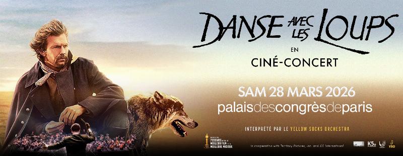 Compositeurs de musique de film travaillant sur une bande originale de cinéma dans un studio orchestral